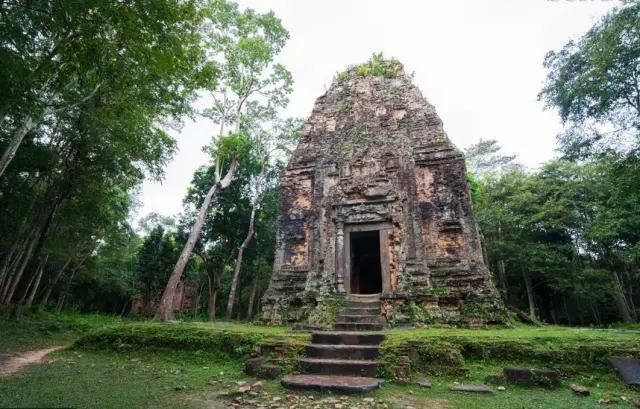 Sambor Prei Kuk Temple Area